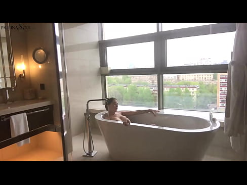 ❤️ Gagică imensă care își masturbează cu pasiune păsărica în baie ❤️❌ at ro.myteporn.ru ❌️