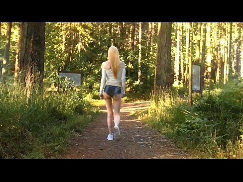 ❤️ O femeie frumoasă se mișcă încet, nu video nud ❤️❌ at ro.myteporn.ru ❌️